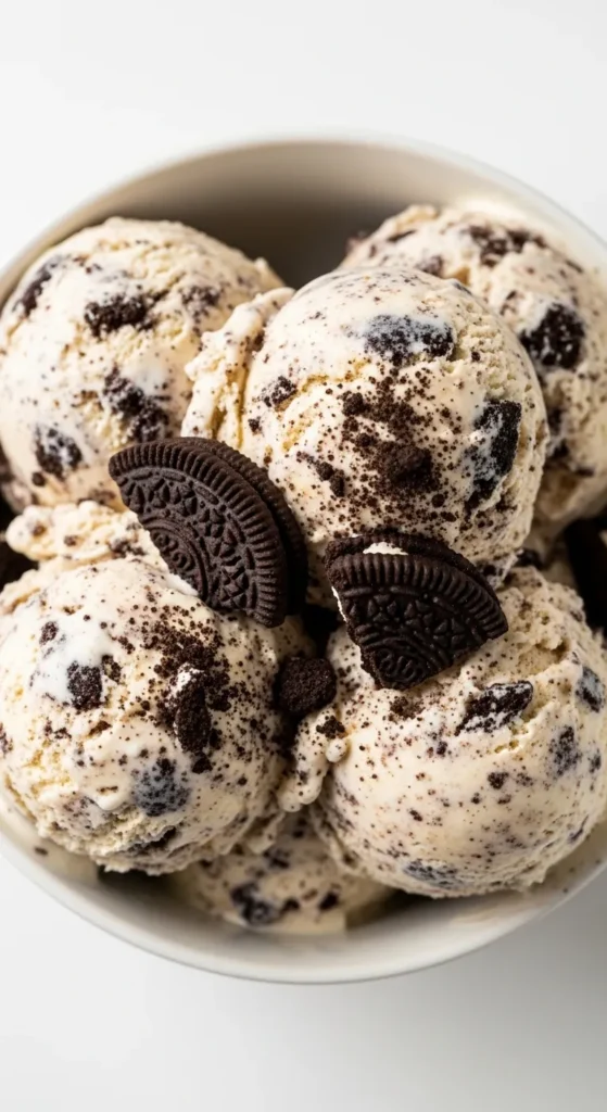 Classic Cookies and Cream Ice Cream